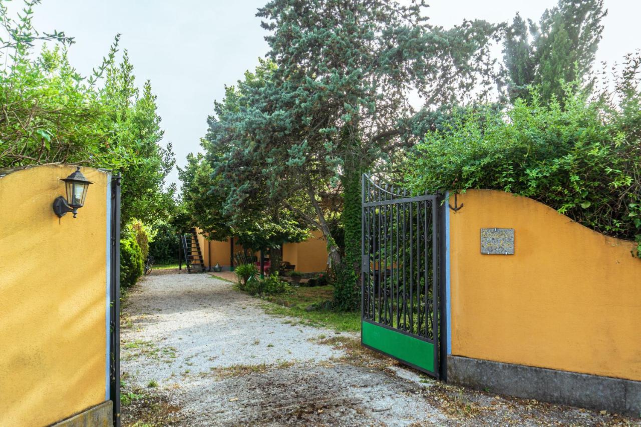 Вілла Country House Tra Lago E Mare A Sud Di Roma Campoleone Екстер'єр фото